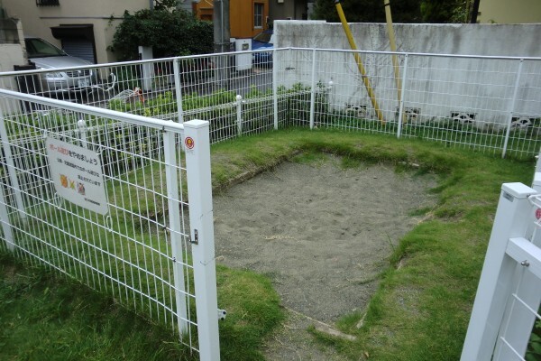 岩戸児童遊園　砂場
